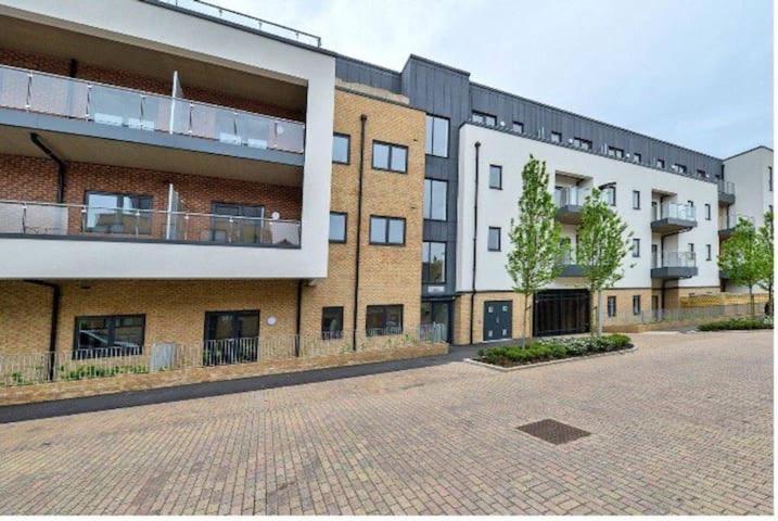 1988 Homes - Walthamstow London Bagian luar foto